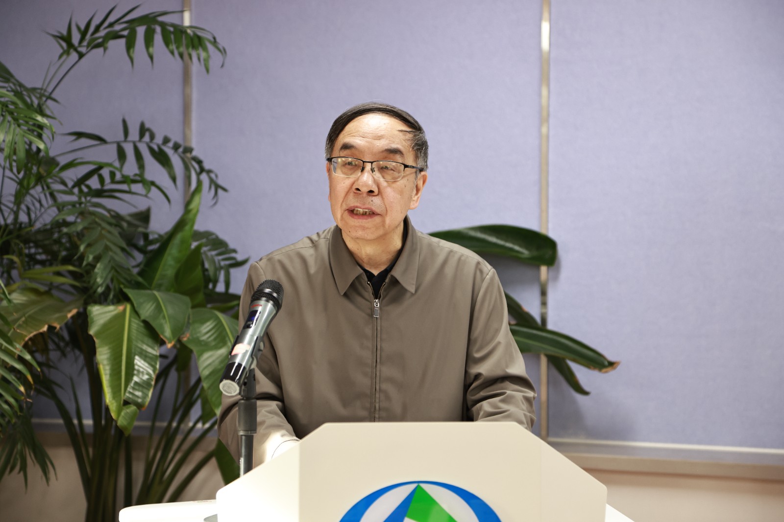 冯立昇院长致辞.JPG